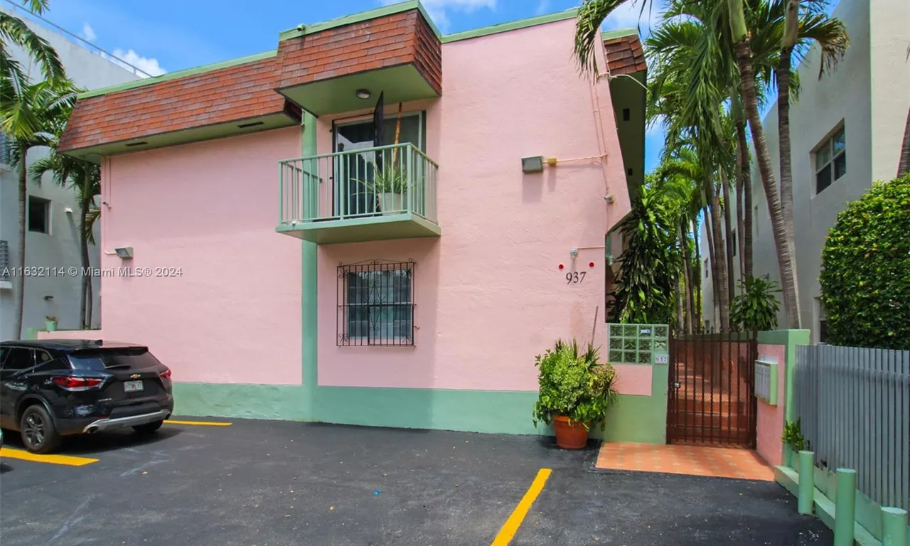 937 Michigan Ave # 4, Miami Beach FL 33139