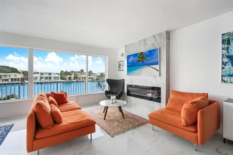 180 Isle Of Venice Dr # 215, Fort Lauderdale FL 33301