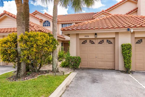 10836 Cypress Glen Dr, Coral Springs FL 33071