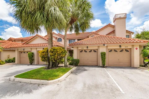 10836 Cypress Glen Dr, Coral Springs FL 33071