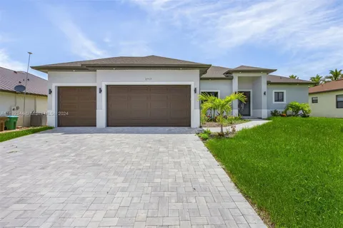 2717 NW 42ND AVE, Cape Coral FL 33993