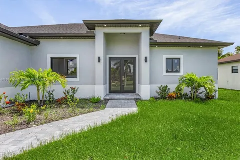 2717 NW 42ND AVE, Cape Coral FL 33993