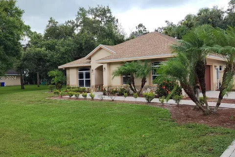 1003 SE 11th st., Okeechobee FL 34974