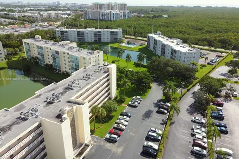 131 SE 3rd Ave # 506, Dania Beach FL 33004