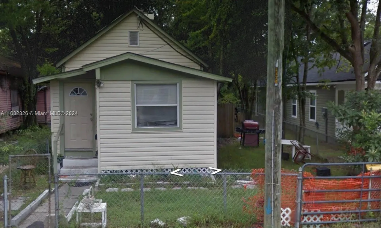 1318 Rushing Street, Jacksonville FL 32209