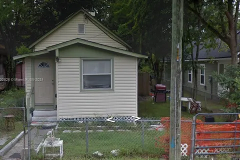 1318 Rushing Street, Jacksonville FL 32209