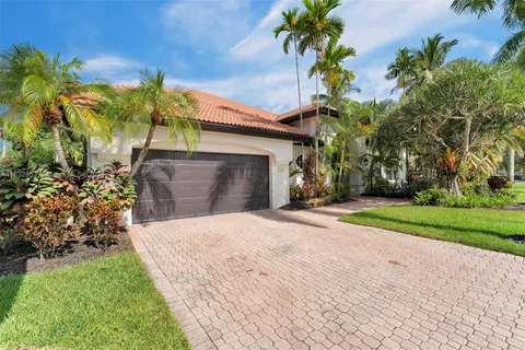 1021 SW 156th Ave, Pembroke Pines FL 33027