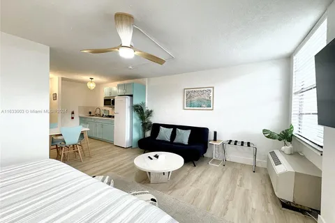 710 Washington Ave # 506, Miami Beach FL 33139