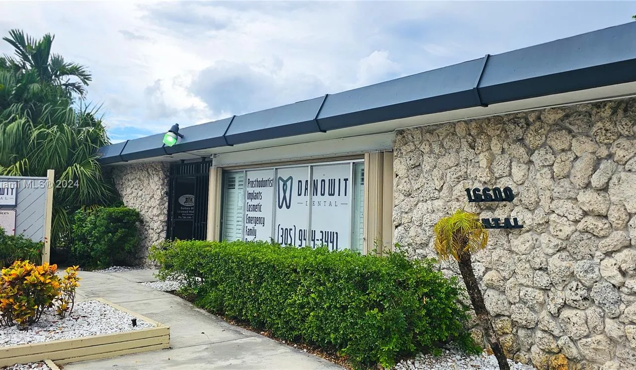 16600 NE 8th Ave, North Miami Beach FL 33162