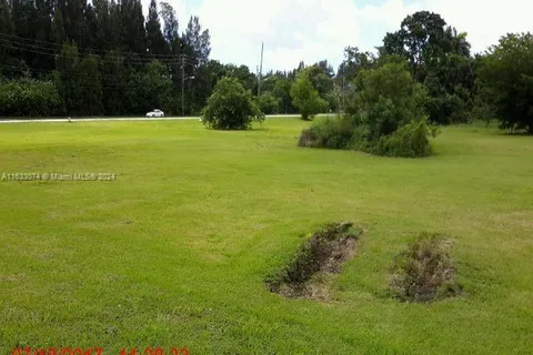 n/a Sw 57th St, Davie FL 33314