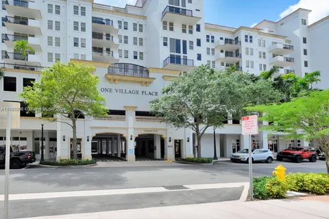 4100 Salzedo St # 907, Coral Gables FL 33146