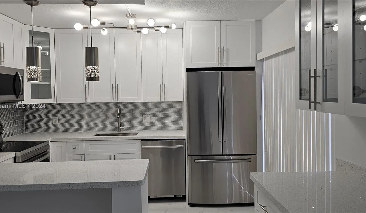 3310 S Meridian way # B, Palm Beach Gardens FL 33410