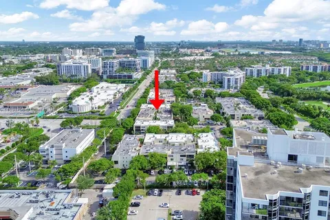 20301 NE 30th Ave # 5, Aventura FL 33180