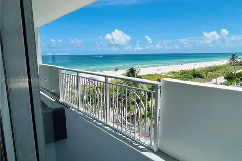 5825 Collins Ave # 7G, Miami Beach FL 33140