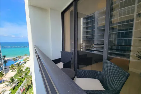 3505 S Ocean Dr # 1105, Hollywood FL 33019