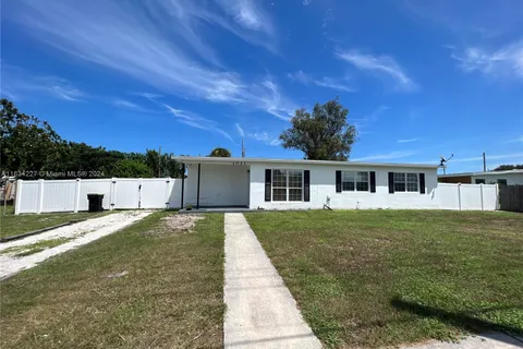 1011 NE Bianca, Palm Bay FL 32905