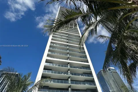 601 NE 1st ave # 3909, Miami FL 33132