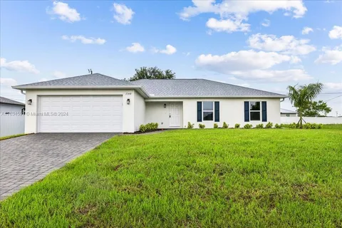 1140 NW 1st PL, Cape Coral FL 33993