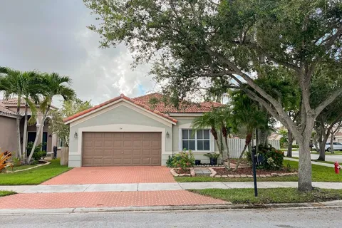 814 Kapok Way, Weston FL 33327