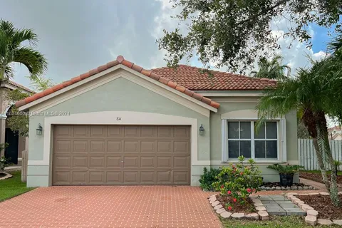 814 Kapok Way, Weston FL 33327