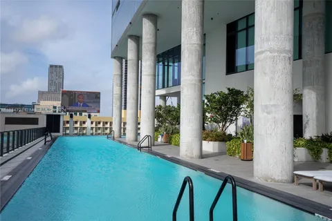 398 NE 5th St # 1617, Miami FL 33132