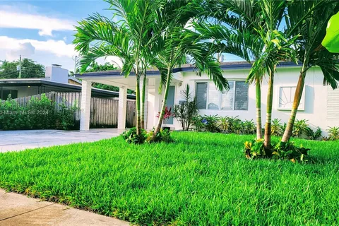 532 NE 16th Ct, Fort Lauderdale FL 33305