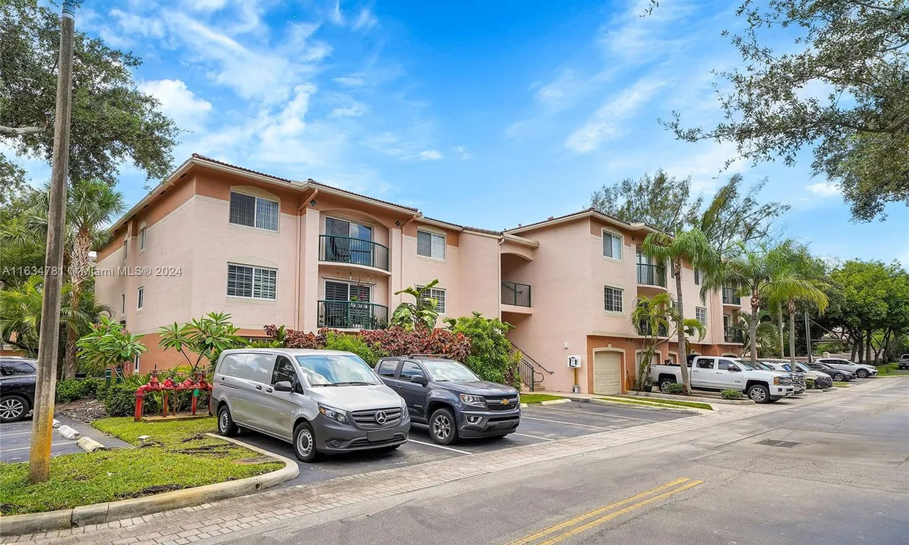 2021 SE 10th Ave # 205, Fort Lauderdale FL 33316