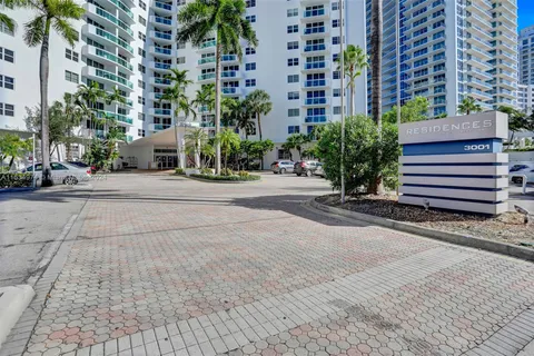 3001 S Ocean Dr # 735, Hollywood FL 33019