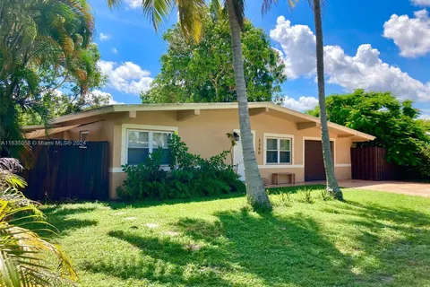 3380 SW 20th Ct, Fort Lauderdale FL 33312