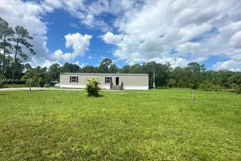 3850 Pioneer 10th St, Clewiston FL 33440