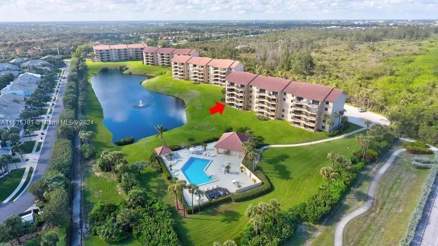 101 Ocean Bluffs Blvd # 106, Jupiter FL 33477