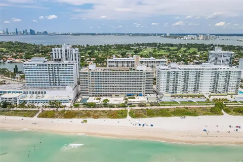 5555 Collins Ave # 17Y, Miami Beach FL 33140