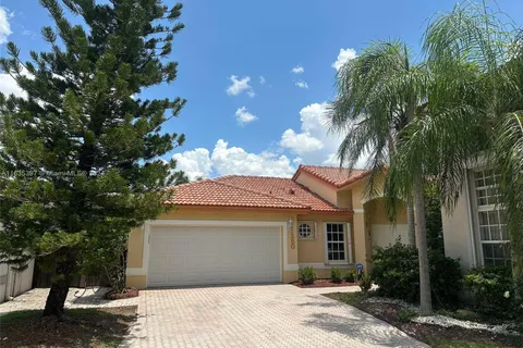 11250 NW 59th Ter, Doral FL 33178