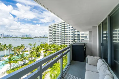 1500 Bay Rd # 714S, Miami Beach FL 33139