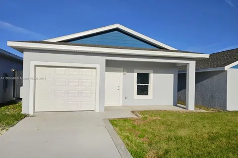 1478 Las Villas Blvd, Sebring FL 33870