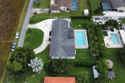 29320 SW 193rd Ave, Homestead FL 33030