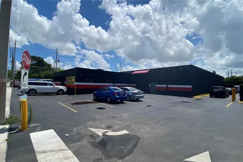 3000 W 16th Ave, Hialeah FL 33012