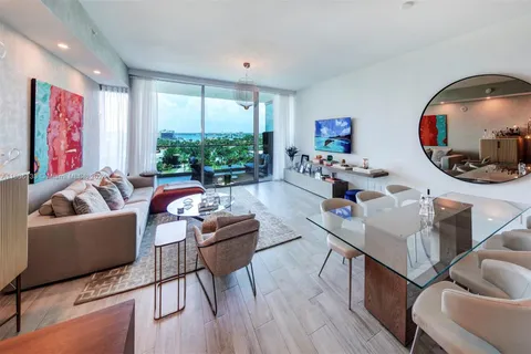 10201 Collins Ave # 804, Bal Harbour FL 33154