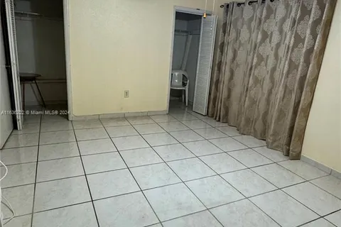 160 NE 203rd Ter # E20, Miami Gardens FL 33179