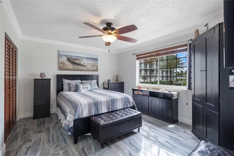 8900 Collins Ave # 304, Surfside FL 33154