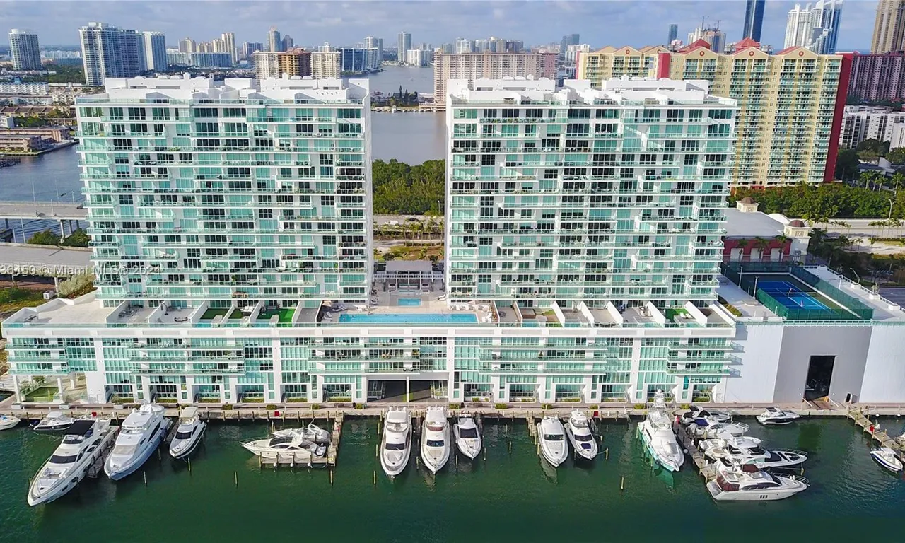 400 Sunny Isles Blvd DD 411, Sunny Isles Beach FL 33160