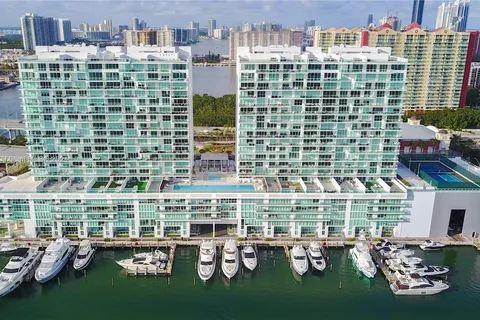 400 Sunny Isles Blvd DD 411, Sunny Isles Beach FL 33160