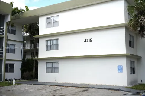 4215 N University Dr # 301, Sunrise FL 33351