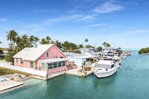 53 N Conch Ave, Middle Keys FL 33050