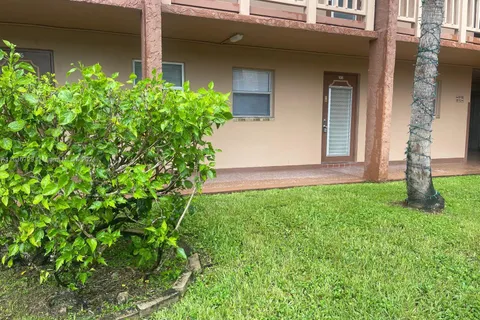 9620 Sunrise Lakes Blvd # 106, Sunrise FL 33322