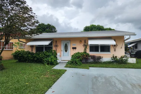 4607 NW 47th Ct, Tamarac FL 33319