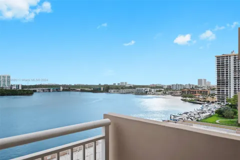 250 174th St # 902, Sunny Isles Beach FL 33160