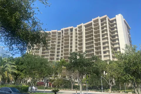 1800 S Ocean Blvd # 401, Lauderdale By The Sea FL 33062