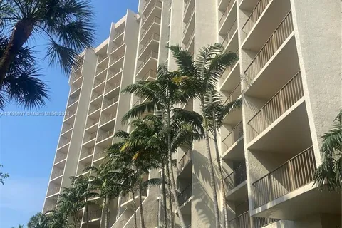 1800 S Ocean Blvd # 401, Lauderdale By The Sea FL 33062