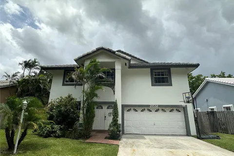 21532 SW 94th Ct, Cutler Bay FL 33189